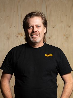 Porträttbild av Håkan Hjälm