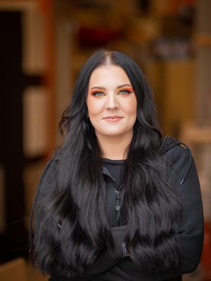Porträttbild av Ancki Hellström